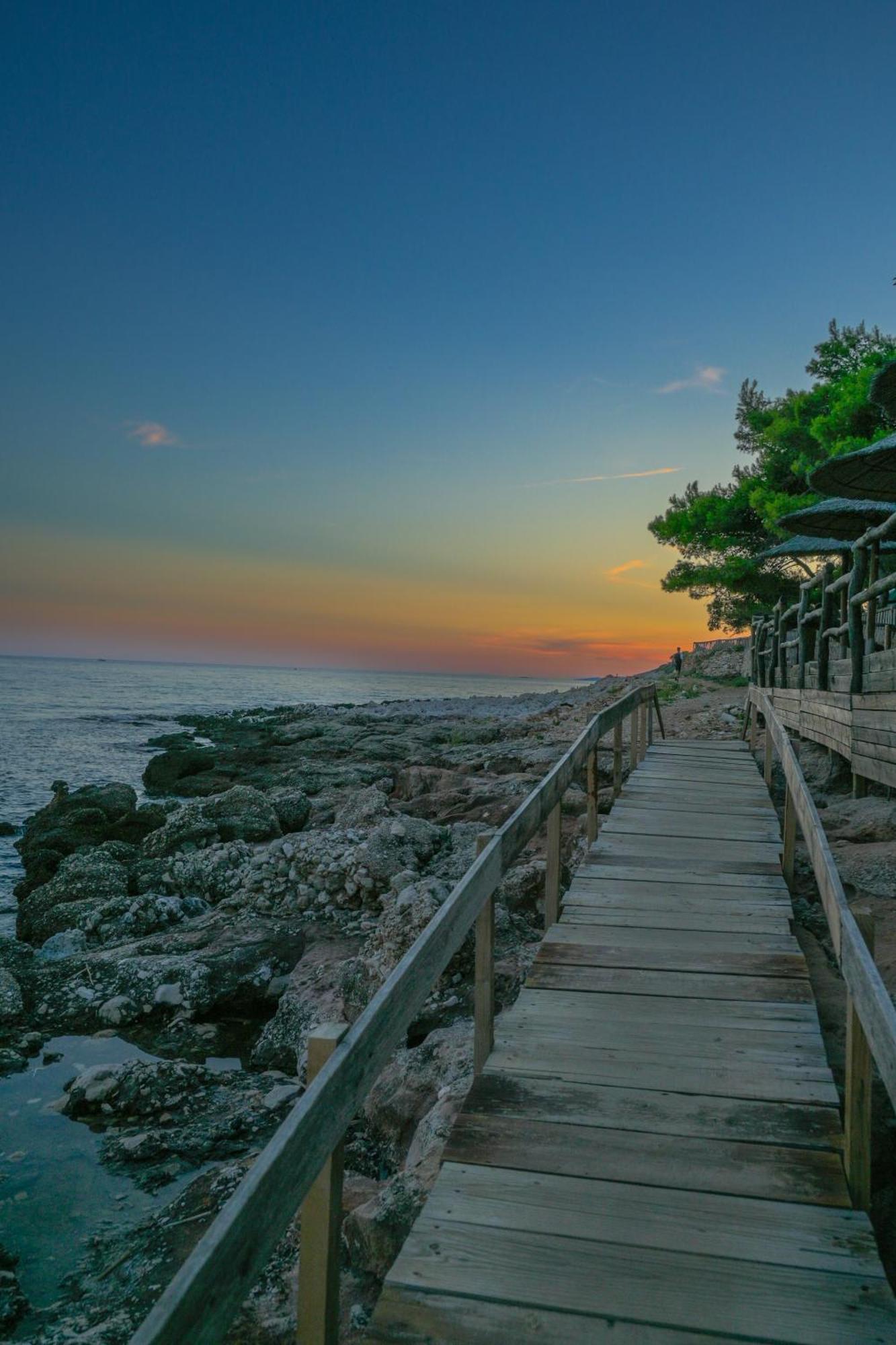 Hotel Fortuna มิลนา ภายนอก รูปภาพ