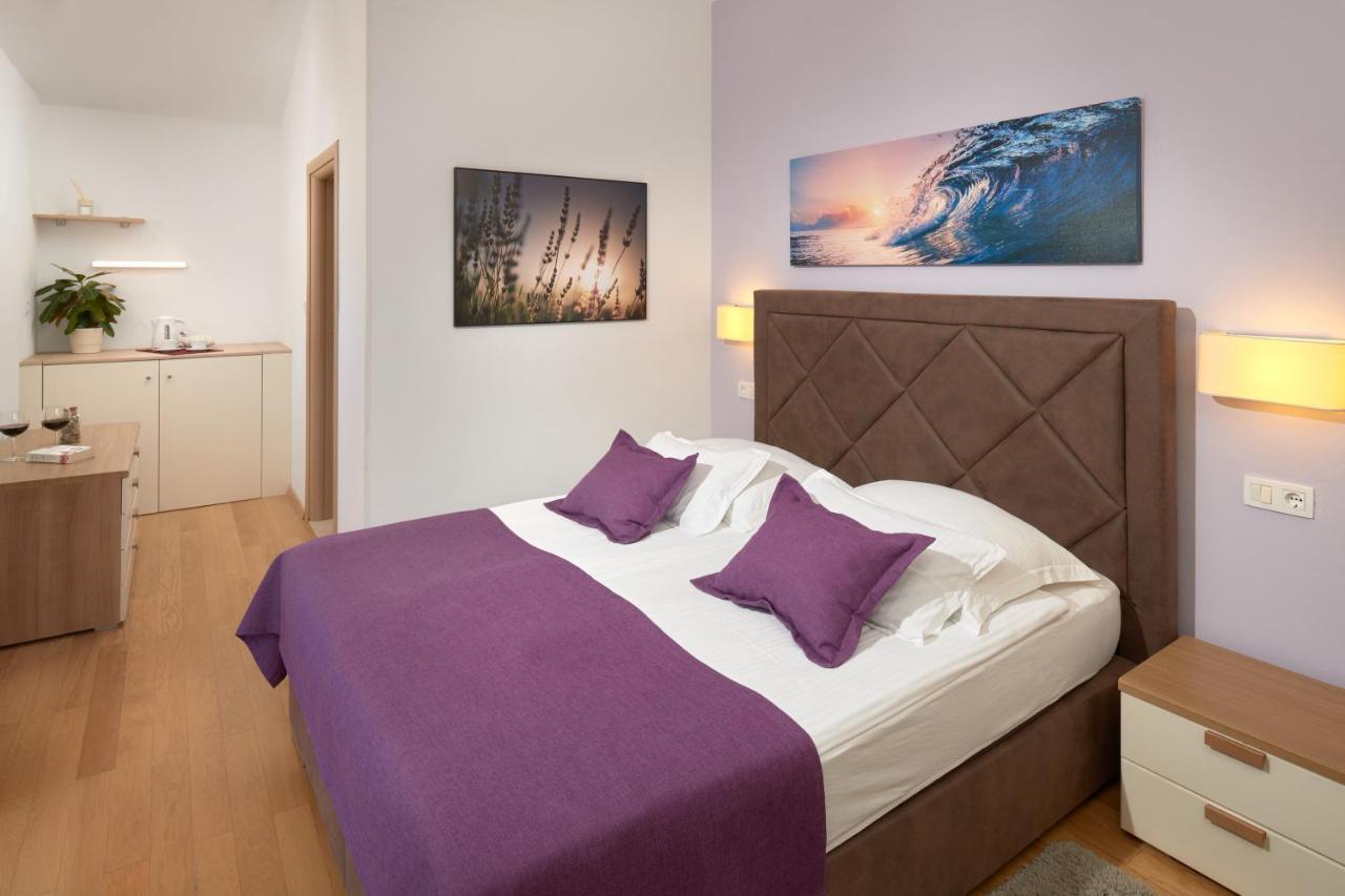 Hotel Fortuna มิลนา ภายนอก รูปภาพ