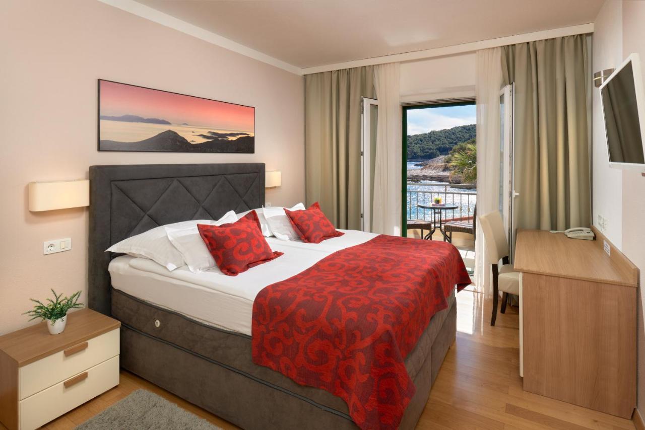 Hotel Fortuna มิลนา ภายนอก รูปภาพ
